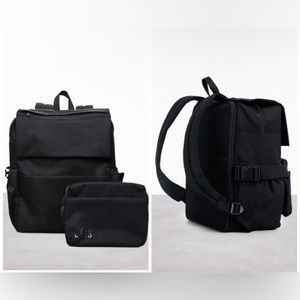 Beis The Ultimate Diaper backpack *READ needs repair to straps & loop*